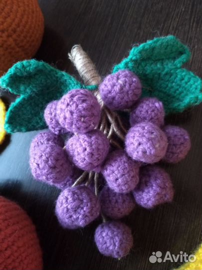 Фрукты вязаные