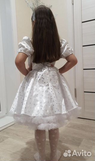 Костюм платье и корона снежинка