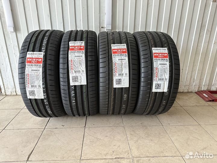 Kumho Ecsta PS71 265/45 R20 и 295/40 R20