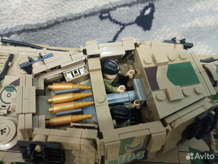 Лего модель танка, королевский тигр (тигр 2)