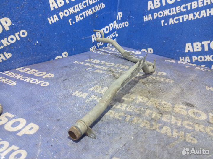 Патрубок системы охлаждения Nissan Maxima A33