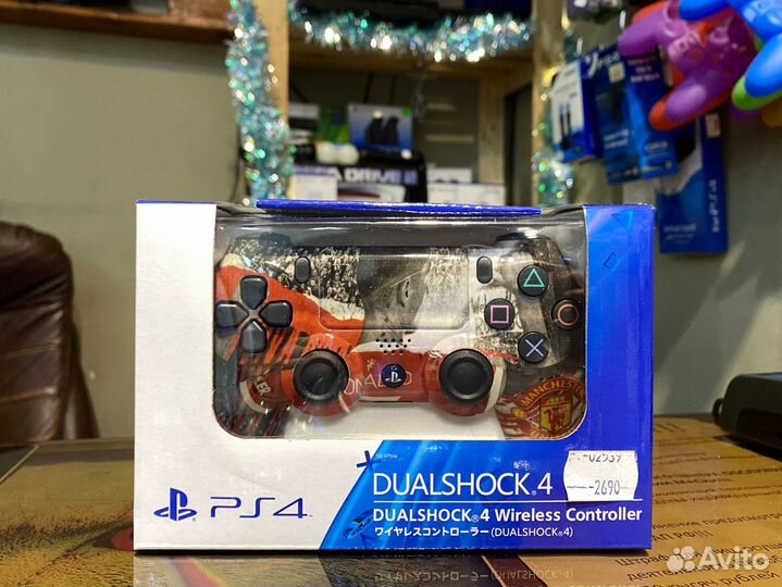DualShock 4 Ronaldo (реплика)