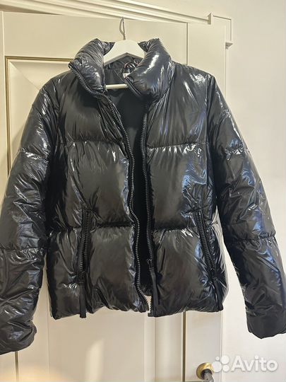 Tommy hilfiger пуховик S