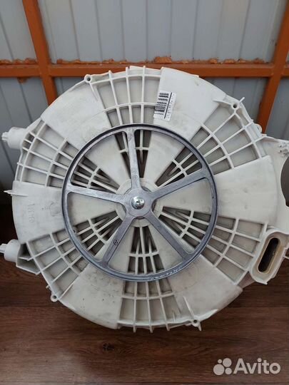 Бак с барабаном стиральной машины Indesit