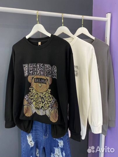 Свитшот женский оверсайз