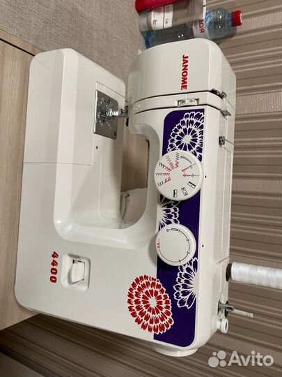 Швейная машинка бу электрическая