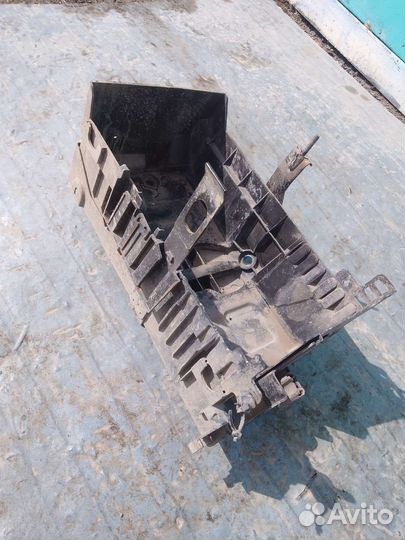 Площадка акб Орландо Круз Астра J