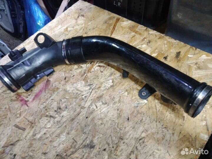 Воздуховод Bmw X5 35Ix E70 N55