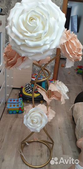 Торшер напольный