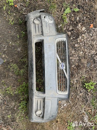 Передний бампер volvo c30