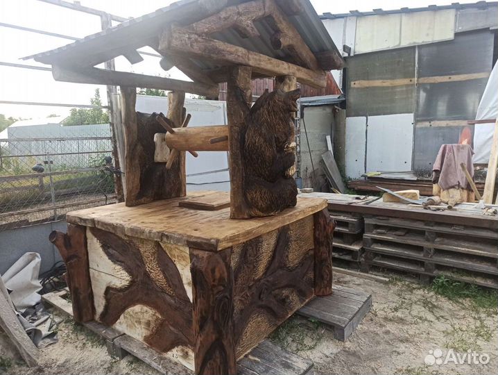 Колодец декоративный