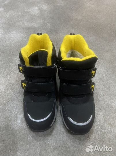 Зимние ботинки