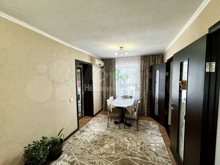 Дом 57 м² на участке 2,8 сот.