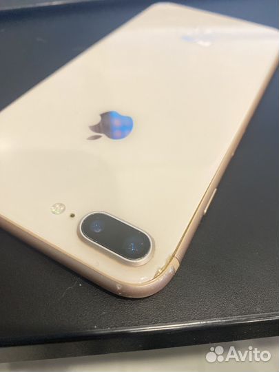 iPhone 8 Plus, 64 ГБ