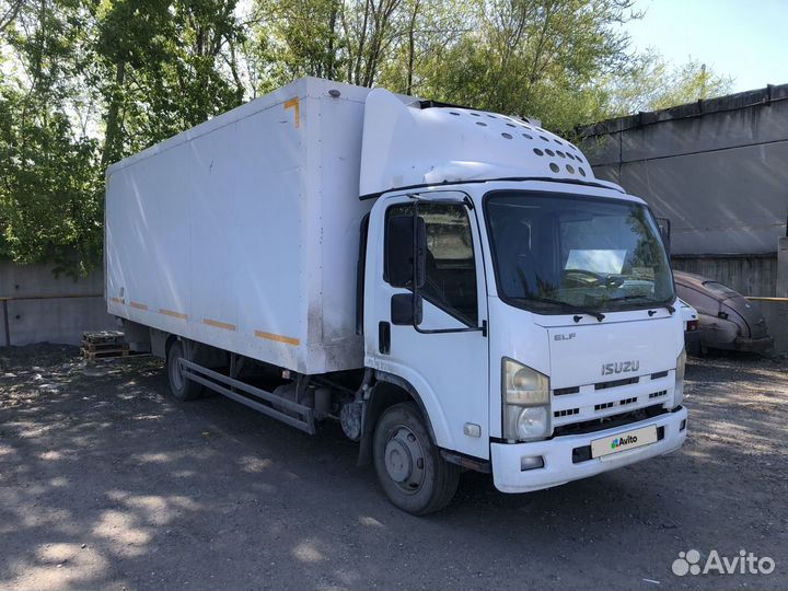 Isuzu Elf (N-series), 2015