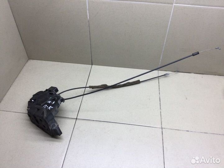 Замок двери передней правой передний правый Mazda