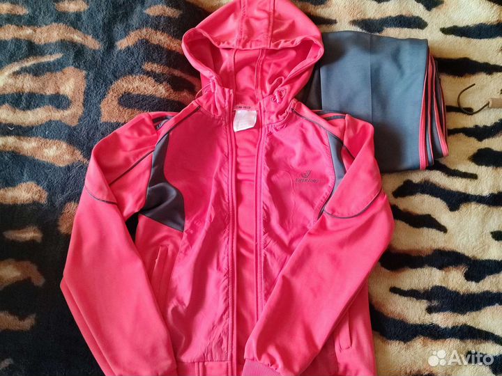 Спортивный костюм для девочки рост 152