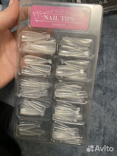 Верхние, и нижние формы доя ногтей