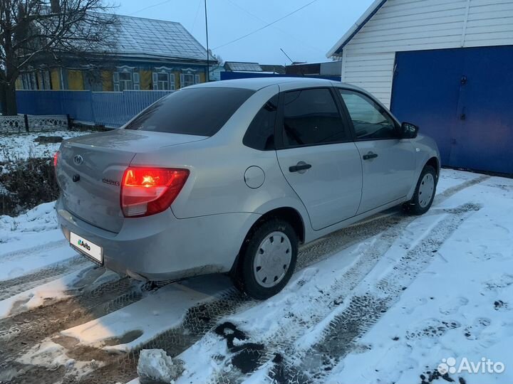 LADA Granta 1.6 МТ, 2017, 49 000 км