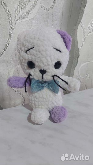 Вязанная игрушка Кот Басик
