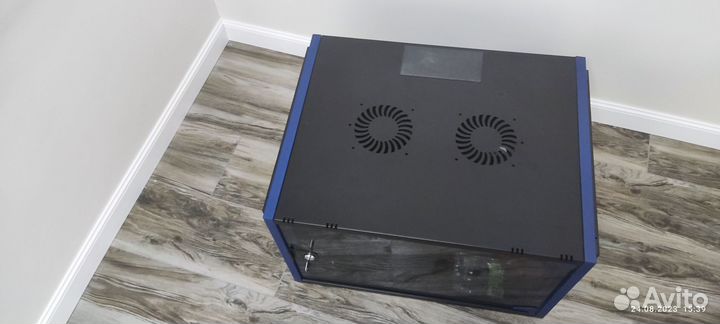 Шкаф телекоммуникационный настенный