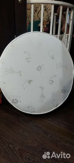 Матрас в детскую кроватку круглый