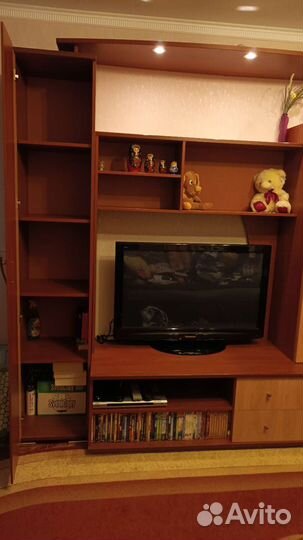 Стенка в гостиную