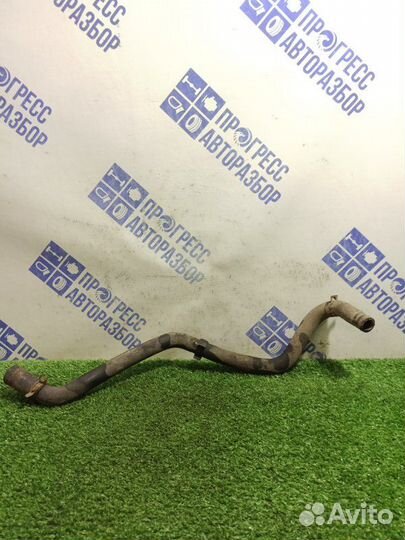 Патрубок Ford Focus 1 седан 2.0 2002