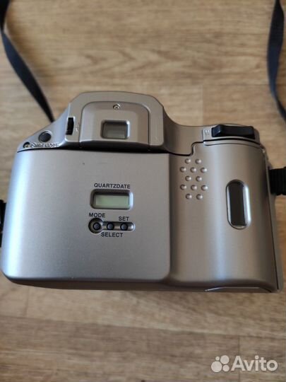 Пленочный фотоаппарат olympus IS-200 Japan