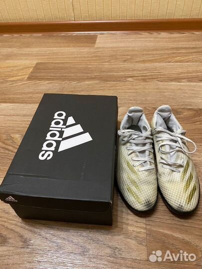 Футбольные сороконожки adidas X 38 размера