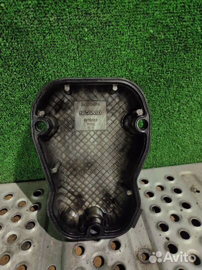 Клапанная крышка Scania 6-series 2018 1779109