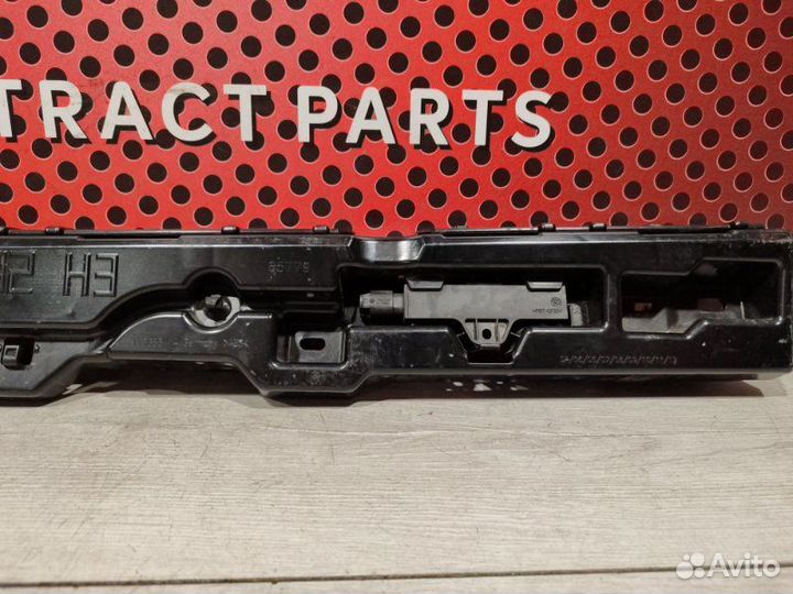 Кронштейн крепления порога Bmw 6 G32 B48B20B 2017