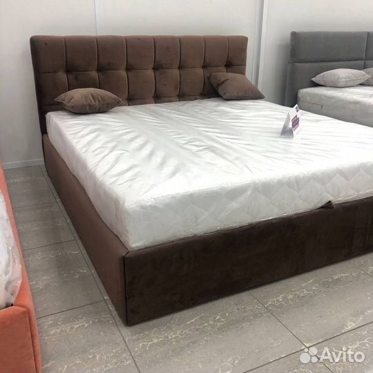 Новая кровать