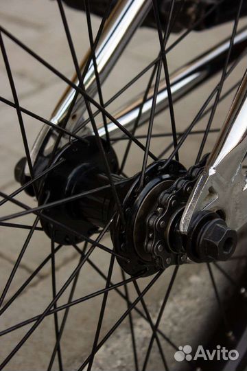 Трюковой велосипед bmx