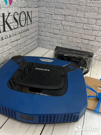 Робот-пылесос Philips FC8792/01 SmartPro Easy