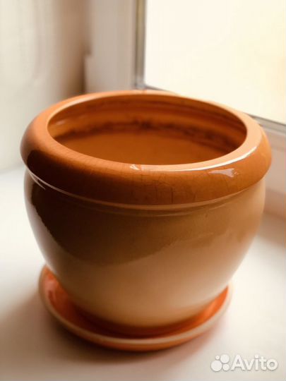 Керамический цветочный горшок