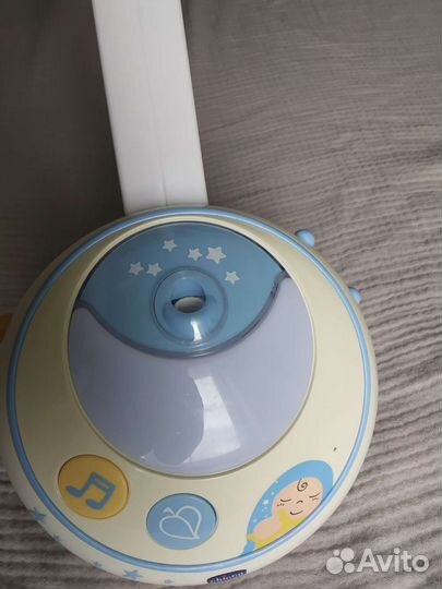 Мобиль на кроватку с проектором Chicco