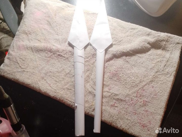 Продам двойные кунаи из бумаги*могу раз украсить*