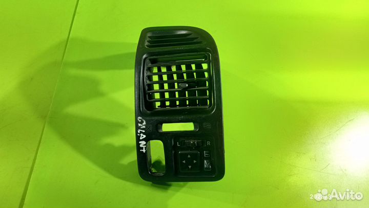 Дефлектор в торпедо для Mitsubishi Galant 8