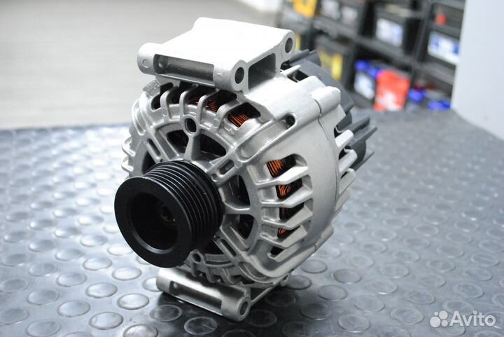 Генератор LADA Vesta, XRay 1.6, 1.8 120А Valeo