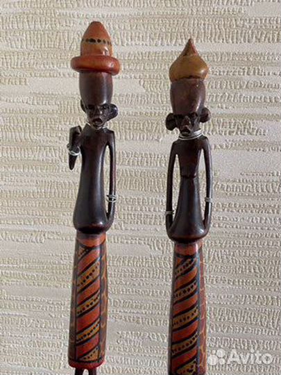 Деревянные статуэтки