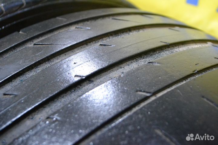 Yokohama Advan Sport V105 275/35 R20