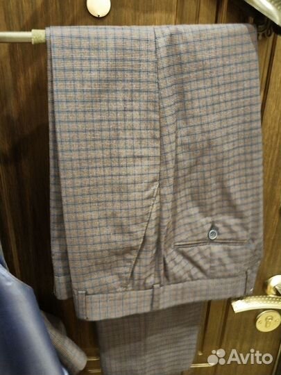 Мужской костюм тройка