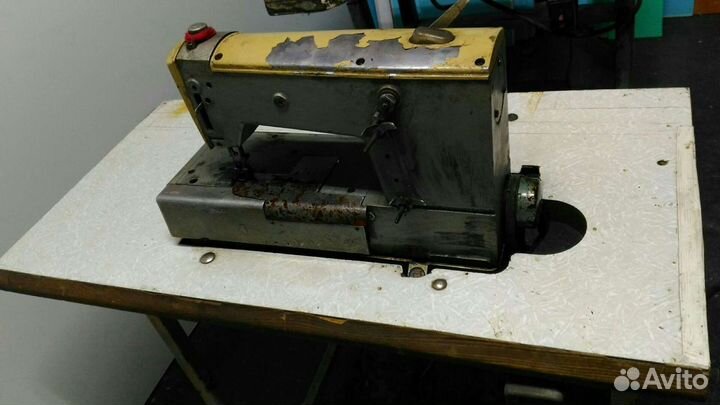 Швейная машинка