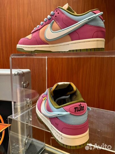 Кроссовки Nike Dunk