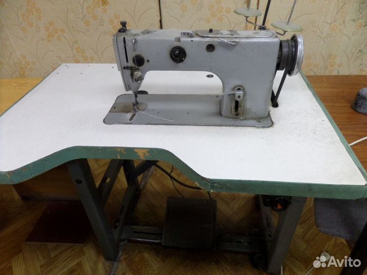 Промышленная швейная машина