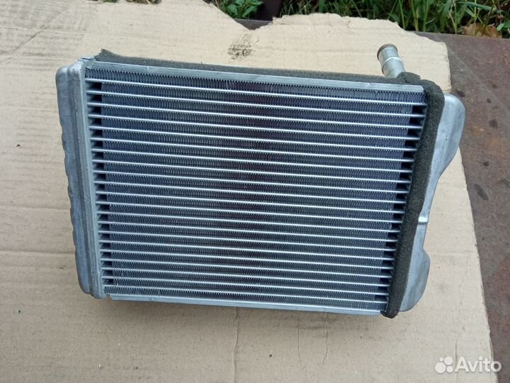 Радиатор отопителя Мицубиси Паджеро