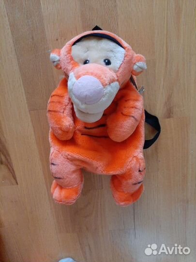 Мягкая игрушка-рюкзак