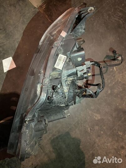 Фара правая lancer 10