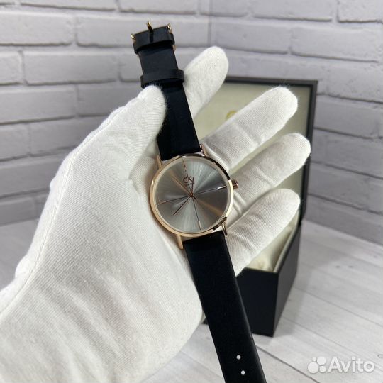 Женские часы CK